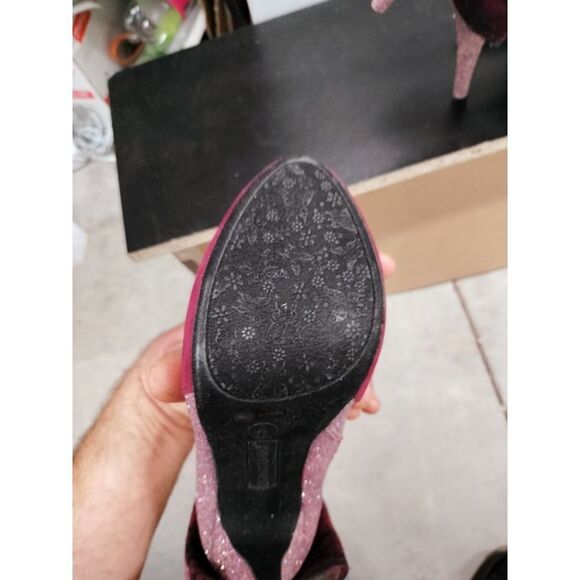 Bamboo Size 8 Crimson & Pink glittered high heels with a bow - Picture 11 of 12